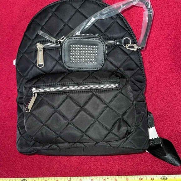 Steve Madden Quilted Backpack**NEW W/TAGS** - Picture 2 of 9